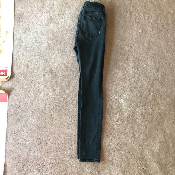 NEUW Denim - Vintage Skinny Jeans - Picture 5 of 7